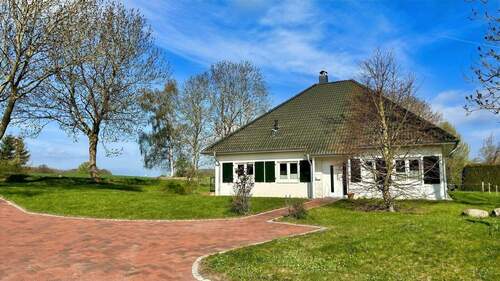 Hausansicht - 4 Zimmer Bungalow zum Kaufen in Ostseebad Boltenhagen