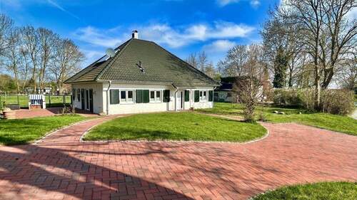 Hausansicht - 4 Zimmer Bungalow in Ostseebad Boltenhagen