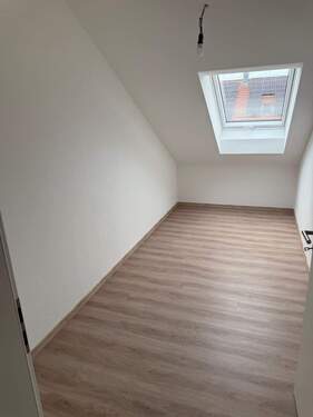 Abstellraum / kleines Zimmer - 