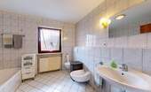 Badezimmer II - 