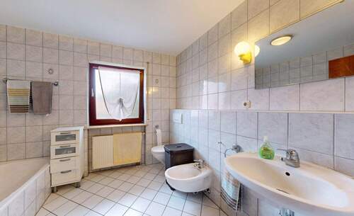 Badezimmer II - 
