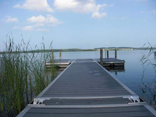 Seesteg an der Liegewiese - 