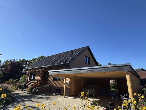 Einfamilienhaus mit Doppelcarport - 6 Zimmer Einfamilienhaus zum Kaufen in Oetzen