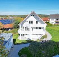 Exklusives Einfamilienhaus mit Einliegerwohnung in ruhiger und attraktiver Lage - Lappersdorf Lorenzen