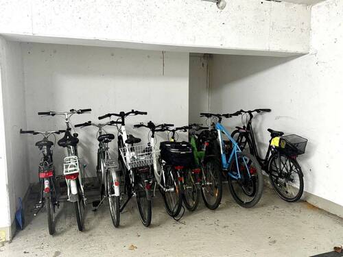 Fahrradabstellplatz - 