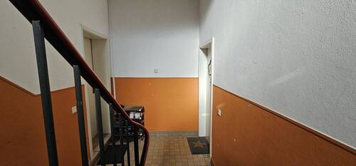 Wohnungseingang rechts - 