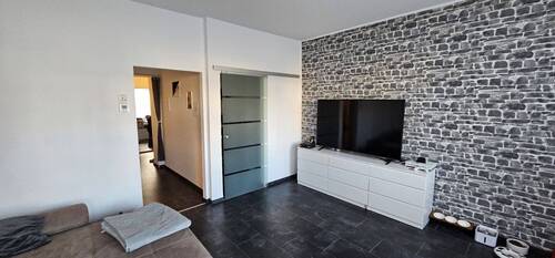 Wohnzimmer - ETW mit guter Raumaufteilung im Erdgeschoss mit sehr gutem Preis- Leistungsverhältnis