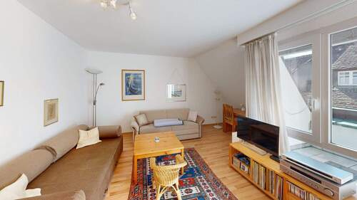 Wohnzimmer mit Zugang zum ... - 