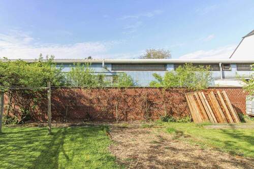 Bebauung linke Seite - 