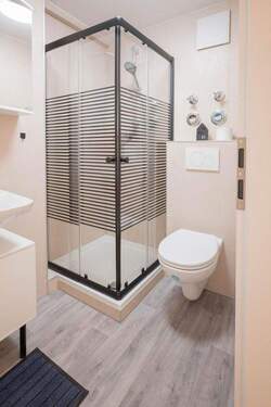 Bad - 1 Zimmer Etagenwohnung in Bensheim