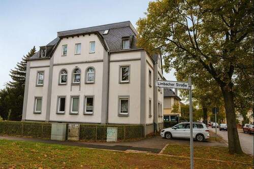 Gebäude - 3 Zimmer Etagenwohnung zur Miete in Chemnitz