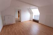 2 OG_Schlafen_www.villingen.immobilien - 