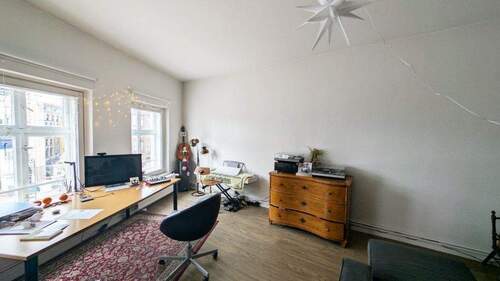 01_2.jpg - Etagenwohnung mit 64,00 m&sup2; in Lübeck zur Miete