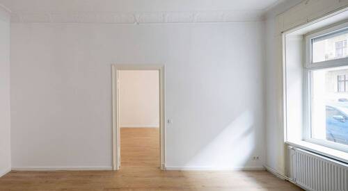 Zimmer 1 - 2 Zimmer Etagenwohnung in Berlin
