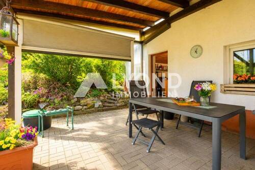 Überdachte Terrasse - 