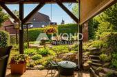 Blick von der Terrasse in den Garten - 