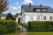 Außenansicht - 5 Zimmer Doppelhaushälfte zum Kaufen in Großhartmannsdorf