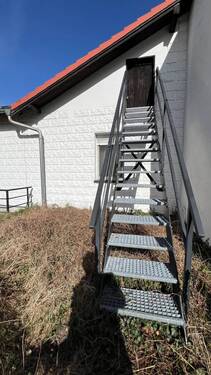 Treppe zum Dachboden - 