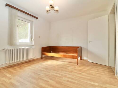 Zimmer3 - 3 Zimmer Doppelhaushälfte zum Kaufen in Berlin