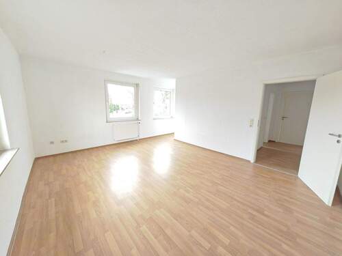 Wohnzimmer - 3 Zimmer Etagenwohnung in Wathlingen