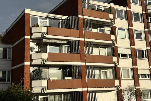 Außenansicht - 2 Zimmer Etagenwohnung zum Kaufen in Lübeck