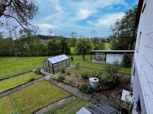 Ausblick in den Garten - 