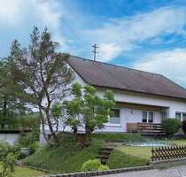 Sonnenverwöhntes 1-2 Familienhaus in Winterspüren - Stockach