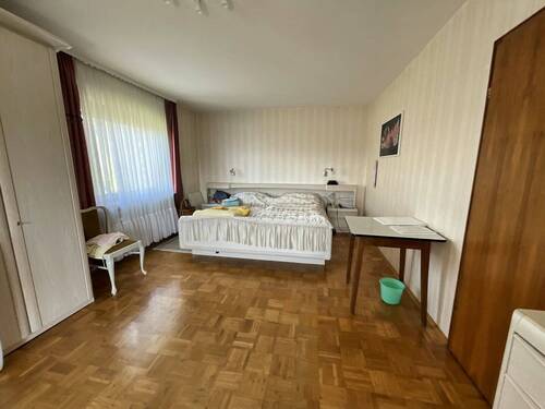 Schlafzimmer EG - 