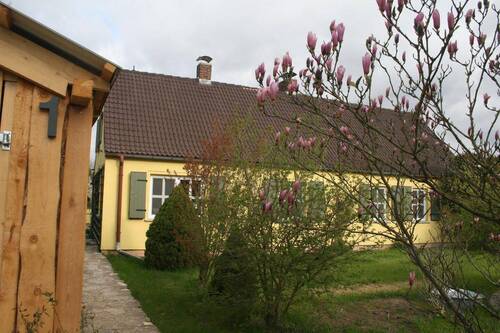 Gartenweg von Garage - 7 Zimmer Einfamilienhaus zum Kaufen in Usedom