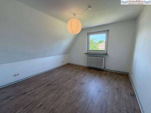 Schlafzimmer I DG - 