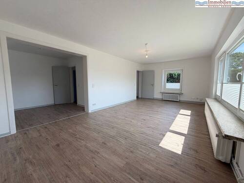Wohnzimmer/Esszimmer - 5 Zimmer Einfamilienhaus in Husum