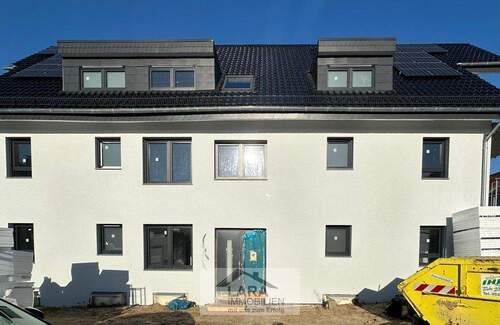 Haus - ---PROVISIONSFREI --- Neubau-DG-ETW 2. OG rechts 71 m² + 22 m² Hobbyraum im Spitzboden
