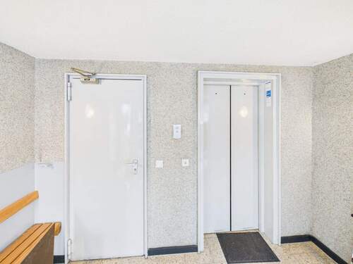 Aufzugsflur - Etagenwohnung mit 70,00 m&sup2; in Wuppertal zum Kaufen