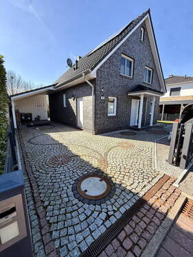 Bild 2 - 4 Zimmer Einfamilienhaus zum Kaufen in Schwarzenbek