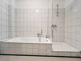 Dusche und Badewanne - 