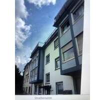 Schöne 2-Zi.Whg neu renoviert - 750,00 EUR Kaltmiete, ca.  59,00 m² Wohnfläche in Offenbach (PLZ: 63073) Bieber