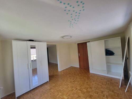 Ankleide vor Elternschlafzimmer.JPG - 