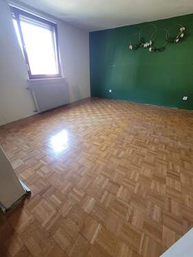 Elternschlafzimmer.JPG - 