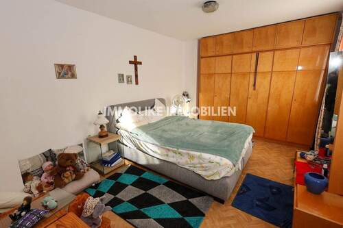 Schlafzimmer DG - 