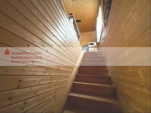 Treppe zum DG - 