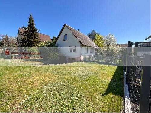 Gartenansicht - 4 Zimmer Einfamilienhaus zum Kaufen in Rastatt