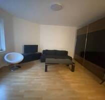 Im Herzen der Stadt, Nähe Dom - 1.350,00&nbsp;EUR Kaltmiete, ca.&nbsp; 50,00&nbsp;m&sup2;&nbsp;Wohnfl&auml;che in Köln (PLZ: 50670) Altstadt-Nord