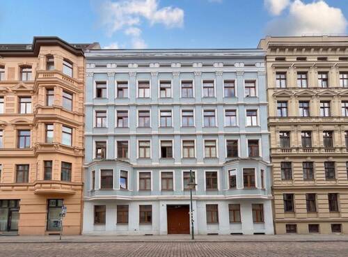 Außenansicht I - Provisionsfreie zentrale 4,5-Zi-Wohnung mit Balkon inmitten der Altstadt