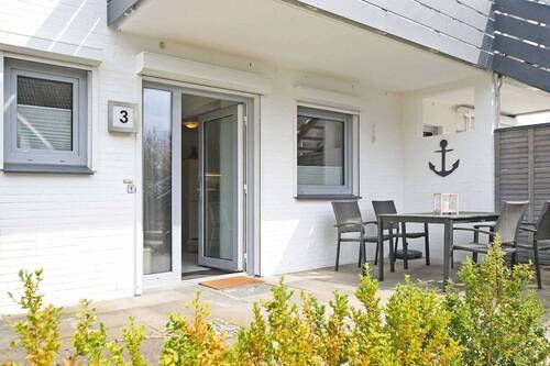 Terrasse - EG Appartment mit Terrasse - im Zentrum von Scharbeutz, fußläufig zum Strand - ohne Käufercourtage