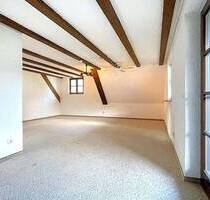 Großzügig, hell & mit Balkon! - 109.000,00 EUR Kaufpreis, ca.  71,90 m² Wohnfläche in Tengen (PLZ: 78250) Uttenhofen