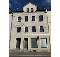 Sanierungsbedürftiges Wohn-Geschäftshaus in Glauchau