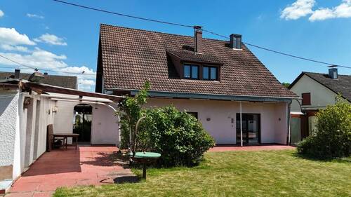 Haus Hinten - 