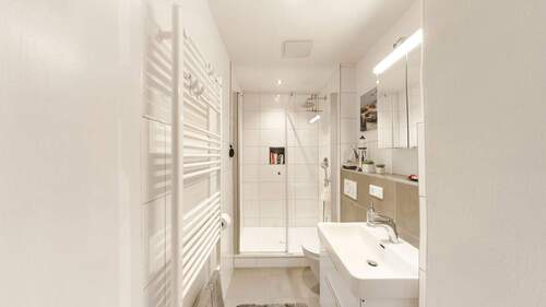 Bad - Etagenwohnung mit 94,90 m&sup2; in Braunschweig zum Kaufen