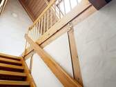 Treppe mit Gebälk - 