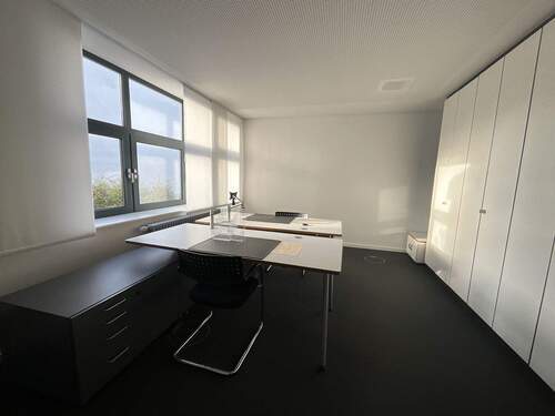 Zweites Büro - 
